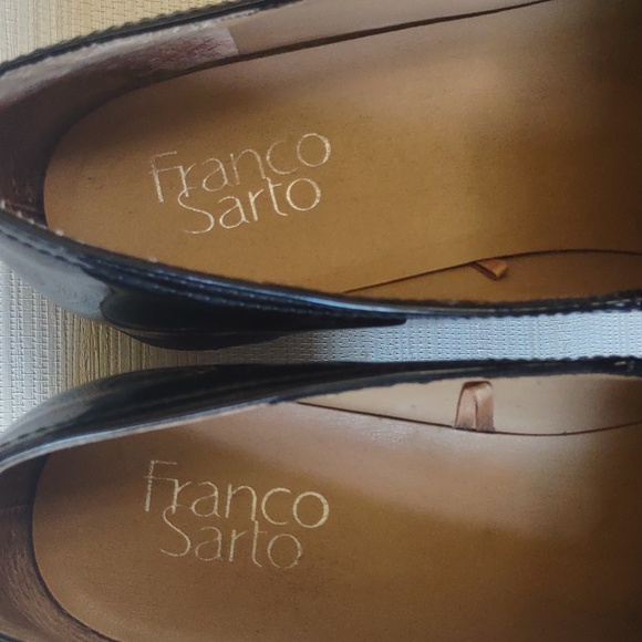 Franco Sarto Black Patent Slip-On Lug Sole Loafers - Size 8.5M - Picture 5 of 9